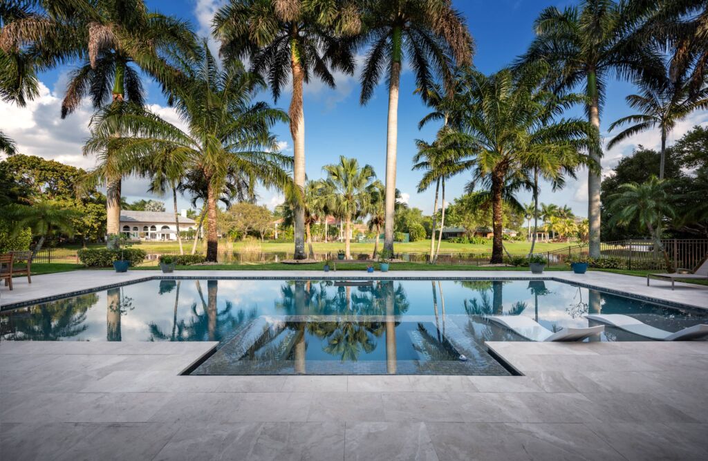 Ikes Carter Pools Fort Lauderdale pool builder Glass 5 scaled